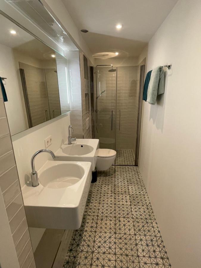 Studio 28A5 With Free Parking Place Amsterdam Eksteriør billede